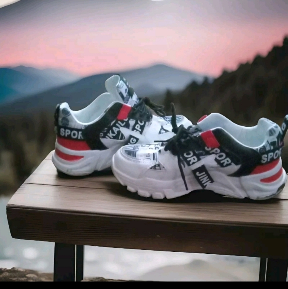 Sneakers